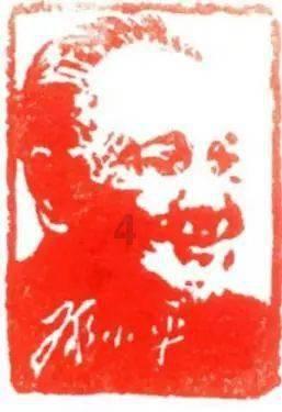救援落湖男孩