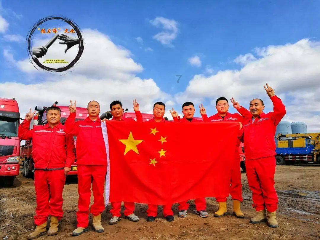 高性价比爆款旗舰,支持30w无线充,5分钟卖出30万台
