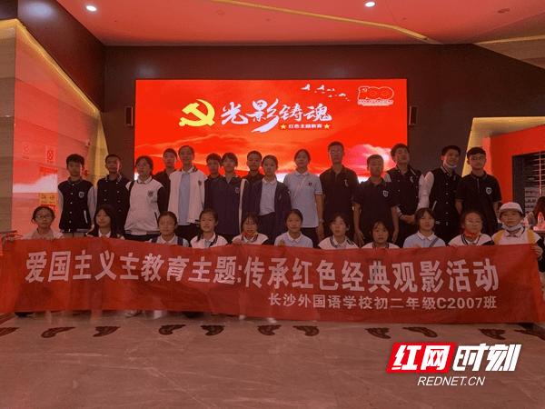 探索为什么谈恋爱越久就越难分手?,发现红迪网的精彩世界