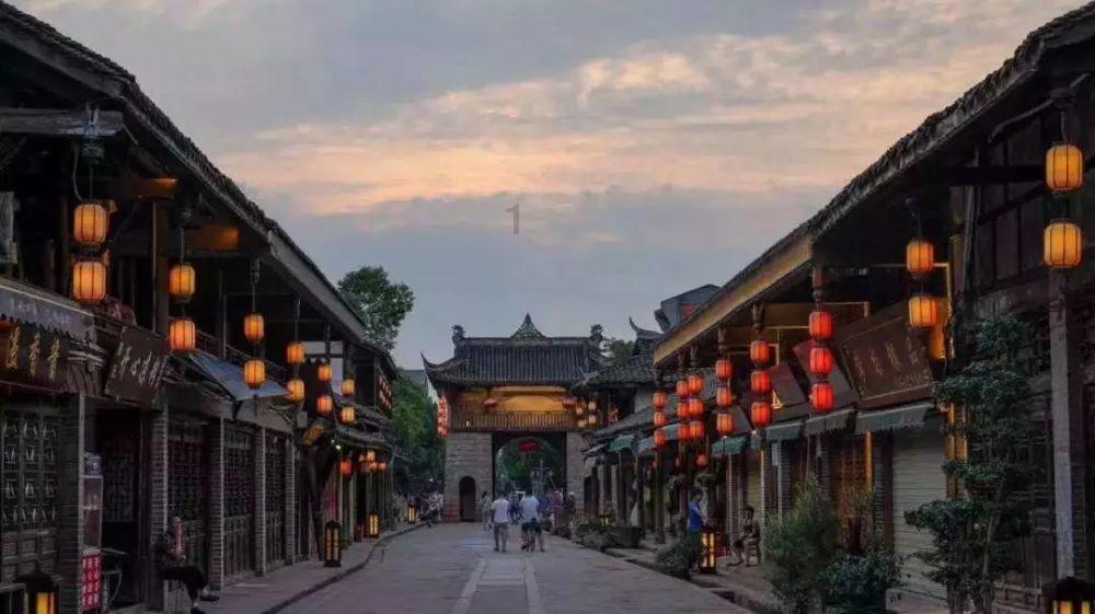 逃离受损的城堡