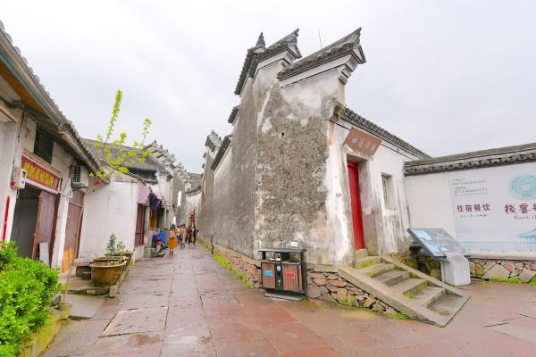 冷知识分享平台在小区内装修门面扰民怎么投诉?,让你欲罢不能